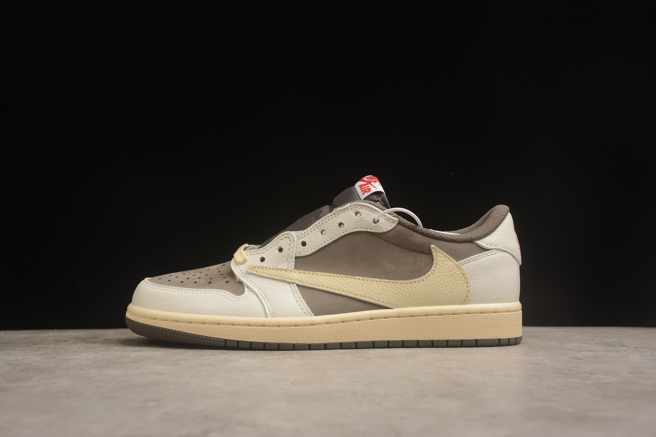 Nike #2013